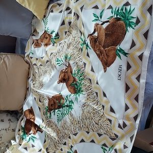 Exquisite silk Escada scarf Vintage